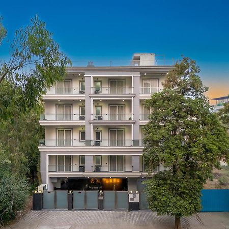 Bedchambers Serviced Apartments - Cyber City Γκουργκάον Εξωτερικό φωτογραφία