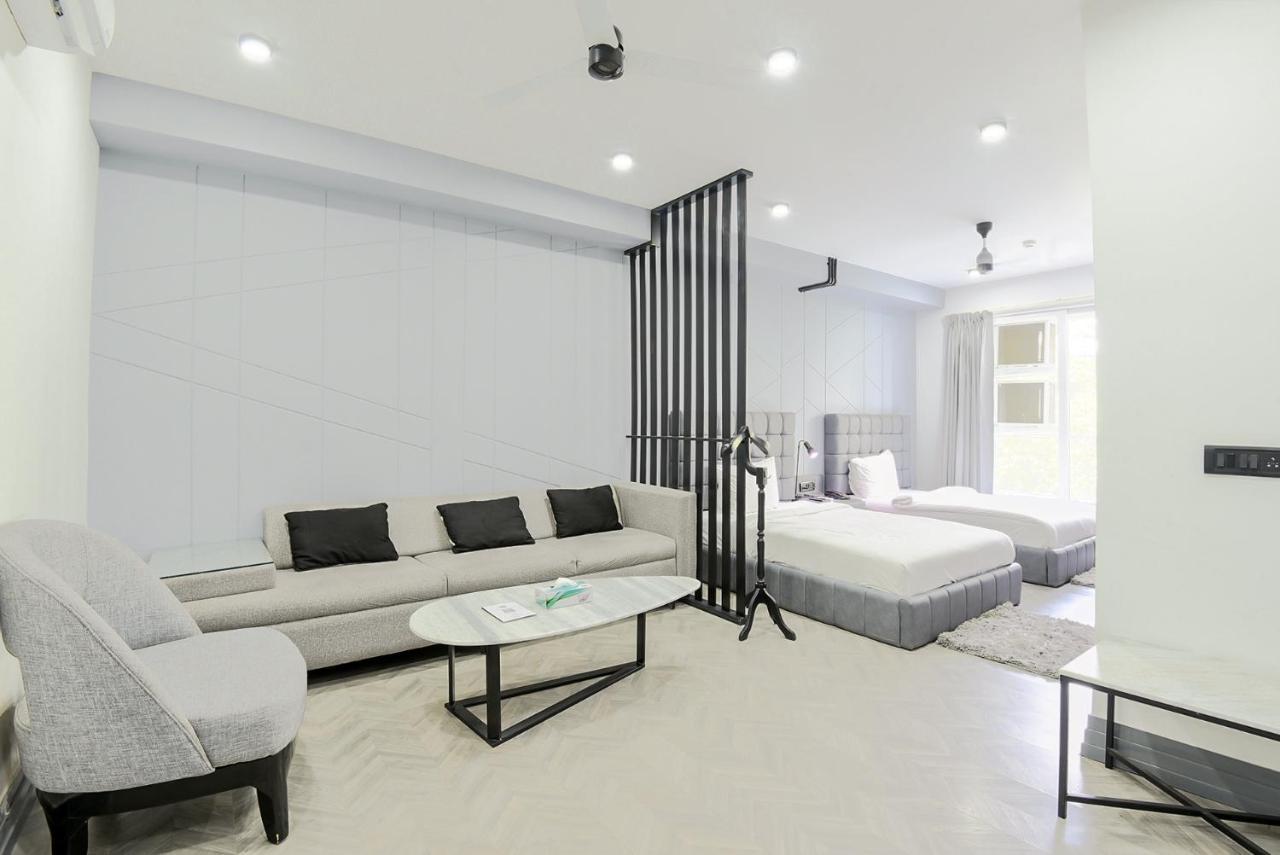 Bedchambers Serviced Apartments - Cyber City Γκουργκάον Εξωτερικό φωτογραφία