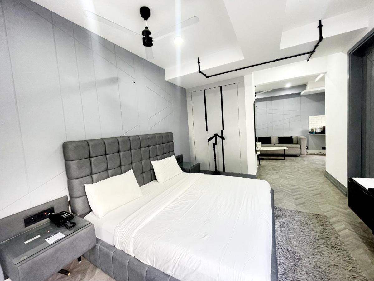Bedchambers Serviced Apartments - Cyber City Γκουργκάον Εξωτερικό φωτογραφία