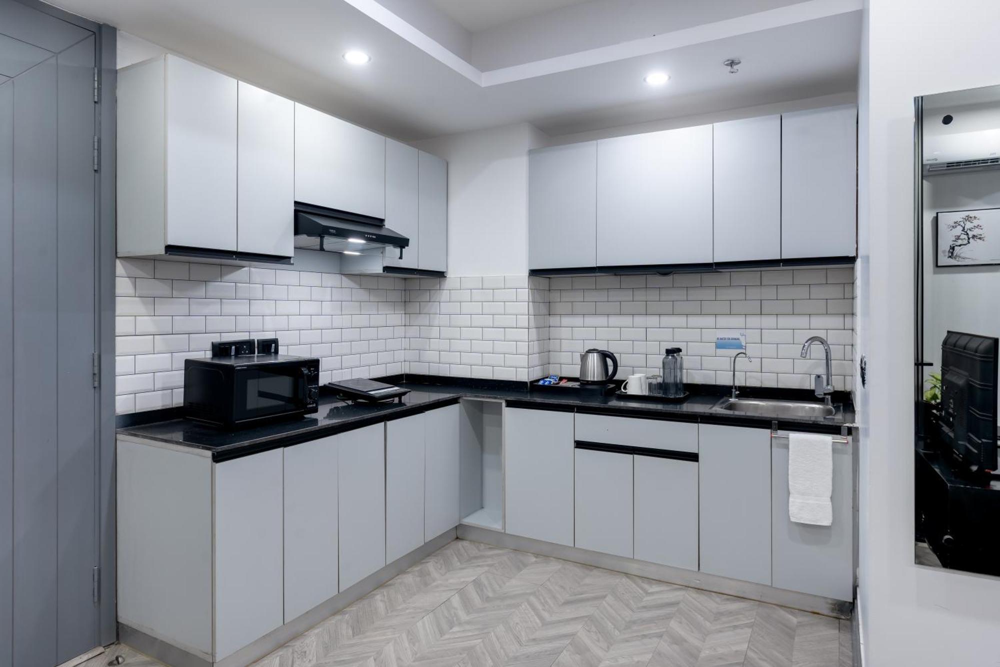 Bedchambers Serviced Apartments - Cyber City Γκουργκάον Εξωτερικό φωτογραφία